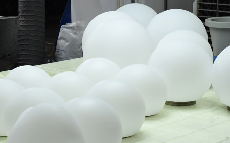 Why Polyethylene Lamp Globes are Used Widely?