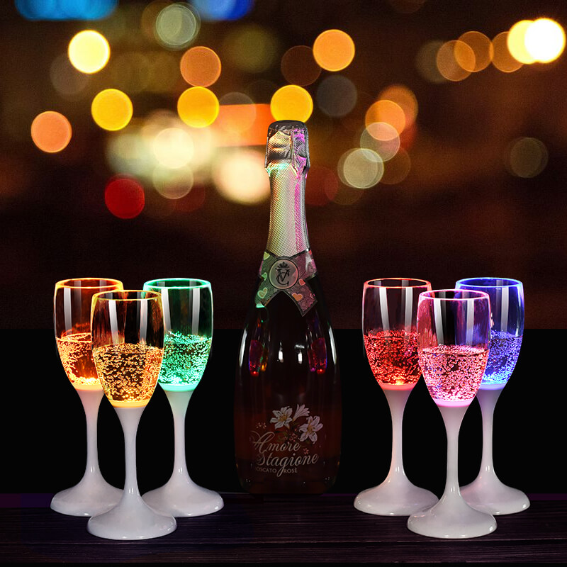 Personalized Plastic Champagne Flutes