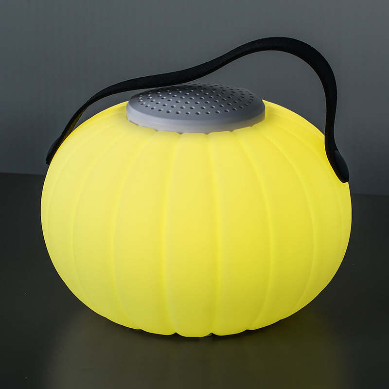 OEM Design Multi LED Lights Bluetooth Speaker Lamp with Handle