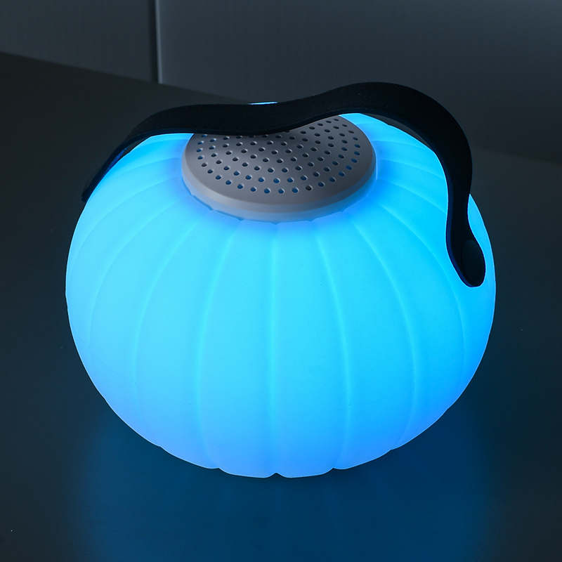 OEM Design Multi LED Lights Bluetooth Speaker Lamp with Handle