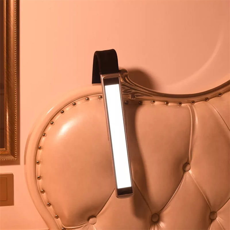 Custom Modern Rechargeable Wireless Metal LED Table Lamp for Study