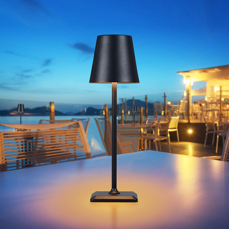 Sophisticated Aluminum Portable Outdoor Table Lamp Wholesale