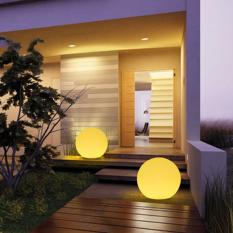 Outdoor Oversized Rotomolded Polyethylene Colorful Led Light Ball Lamp