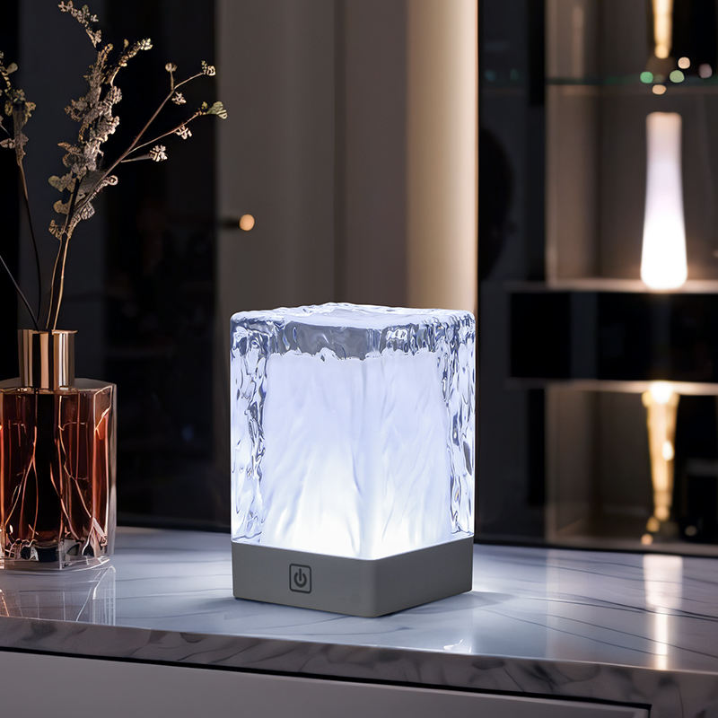 Cordless RGB LED Crystal Table Lamp