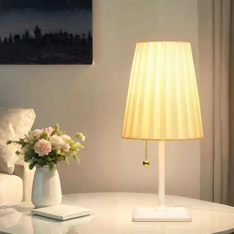 Pleat Table Lamp with Metal Base and Pull Ball Chain Switch