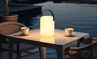 Cordless Table Lamps Bring Outdoor Spaces with Light and Ambiance